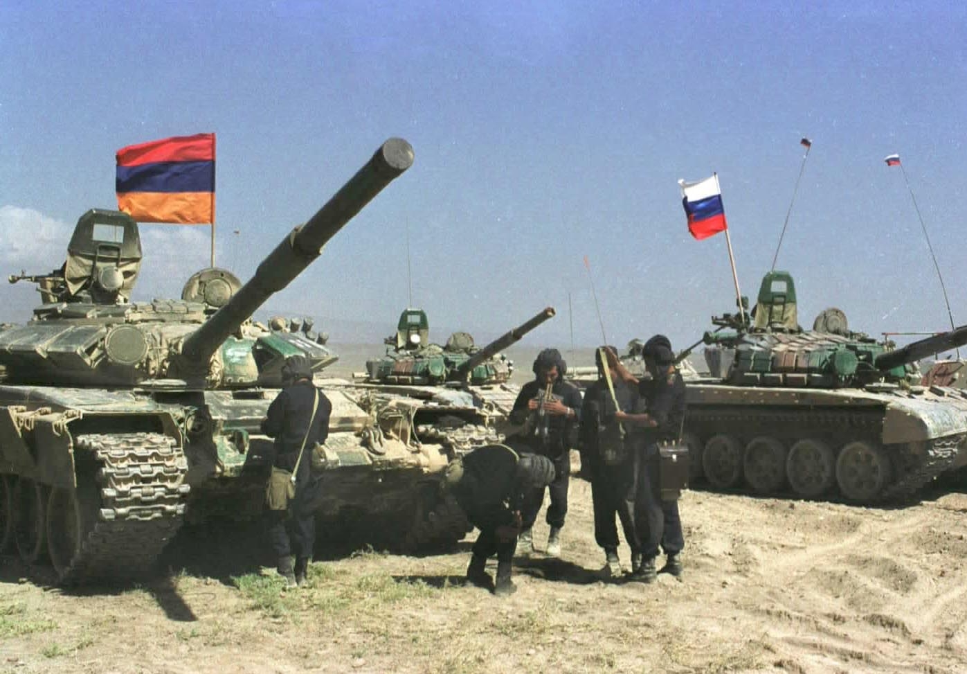 Картинки по запросу "Обединенная группировка  Россия- Армения  фото"